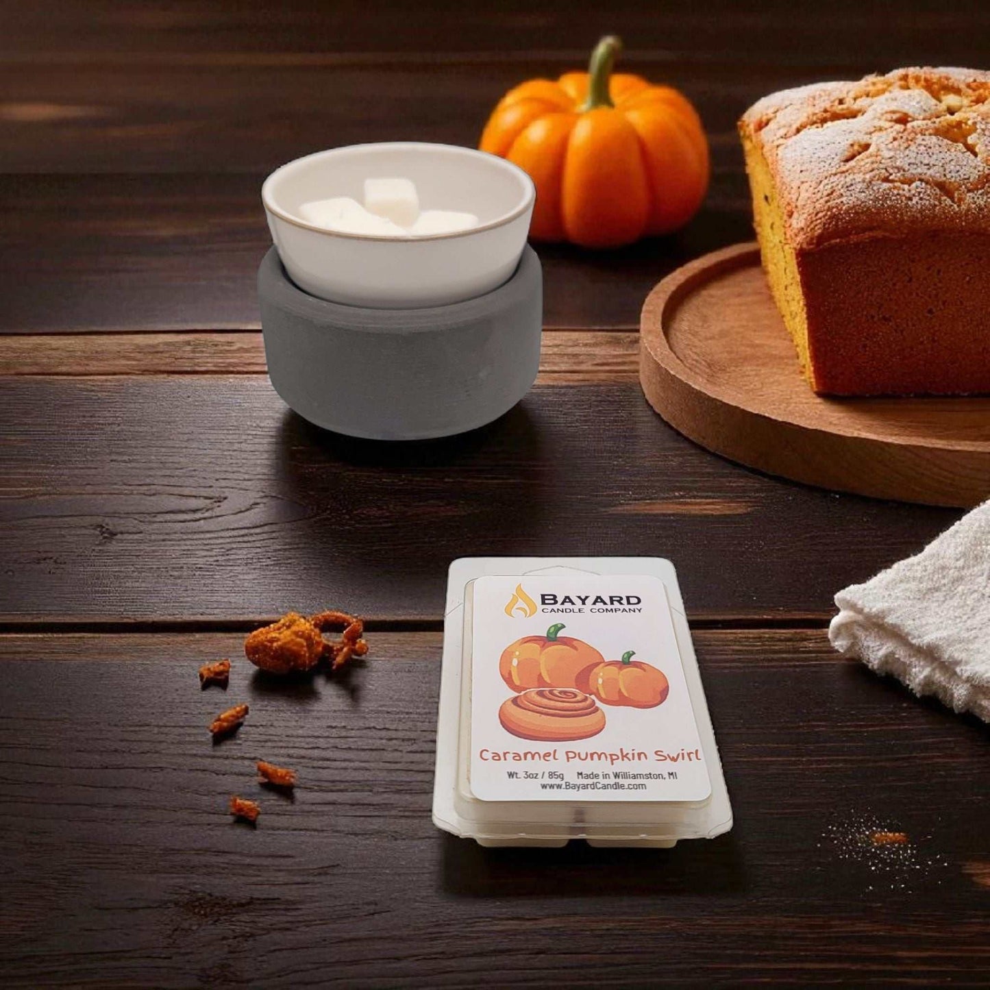 Caramel Pumpkin Swirl Soy Wax Melt with bread