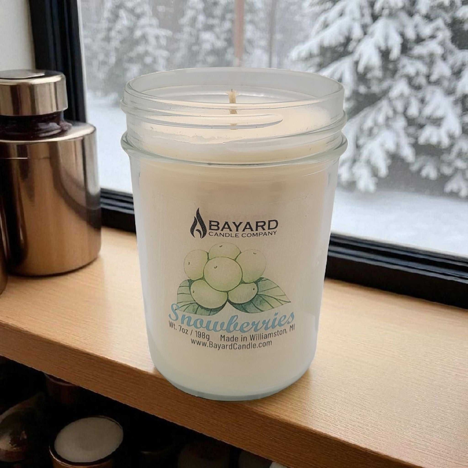 Snowberries Soy Candle 7oz 